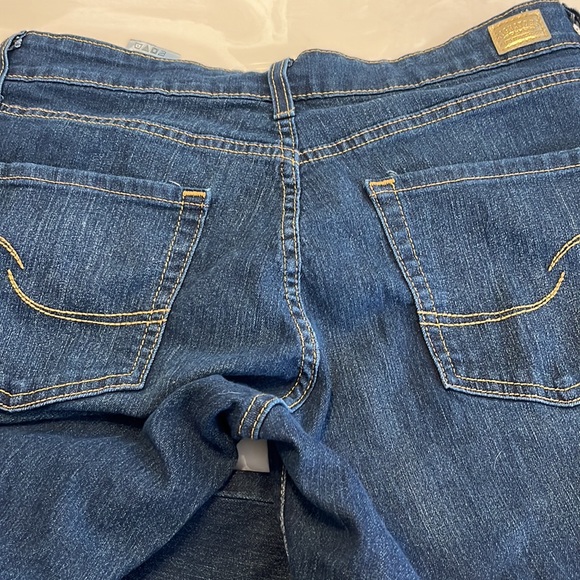 Levi’s - Picture 5 of 5